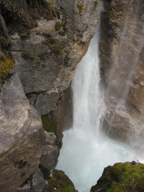 Upper falls from higher up